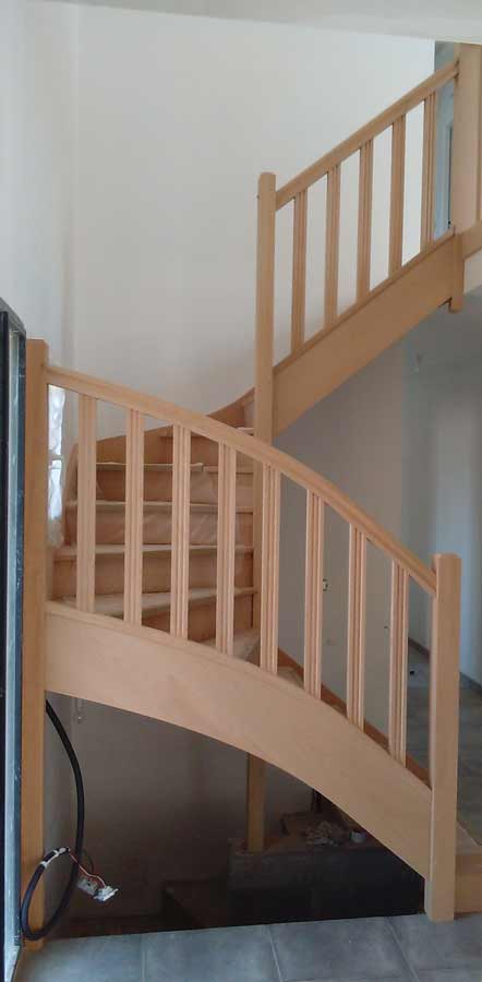 Escalier en bois classique
