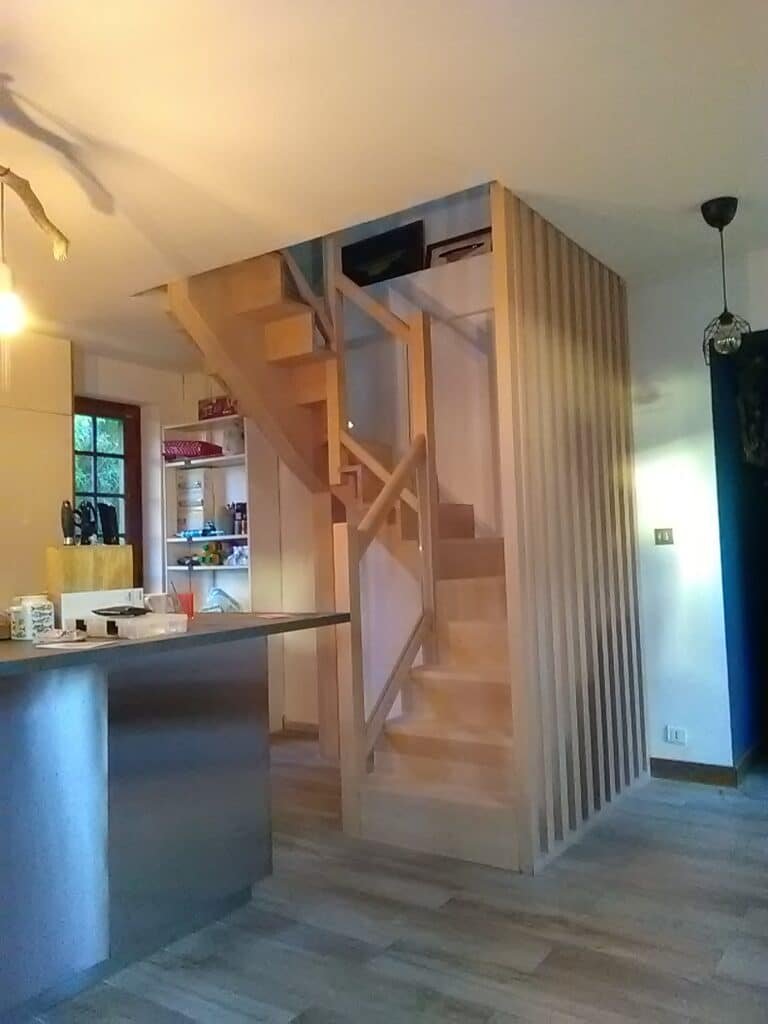 Escalier_en_bois_basique (3)