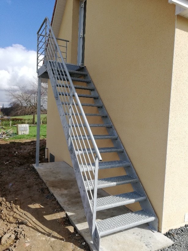 Escalier_en_métal_extérieur_15